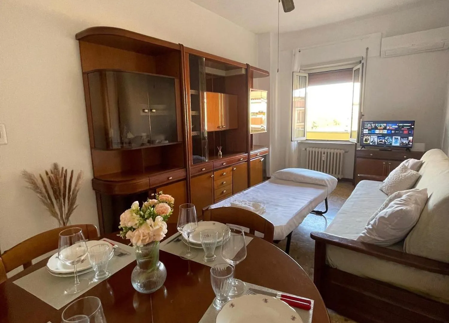 Roma View House 